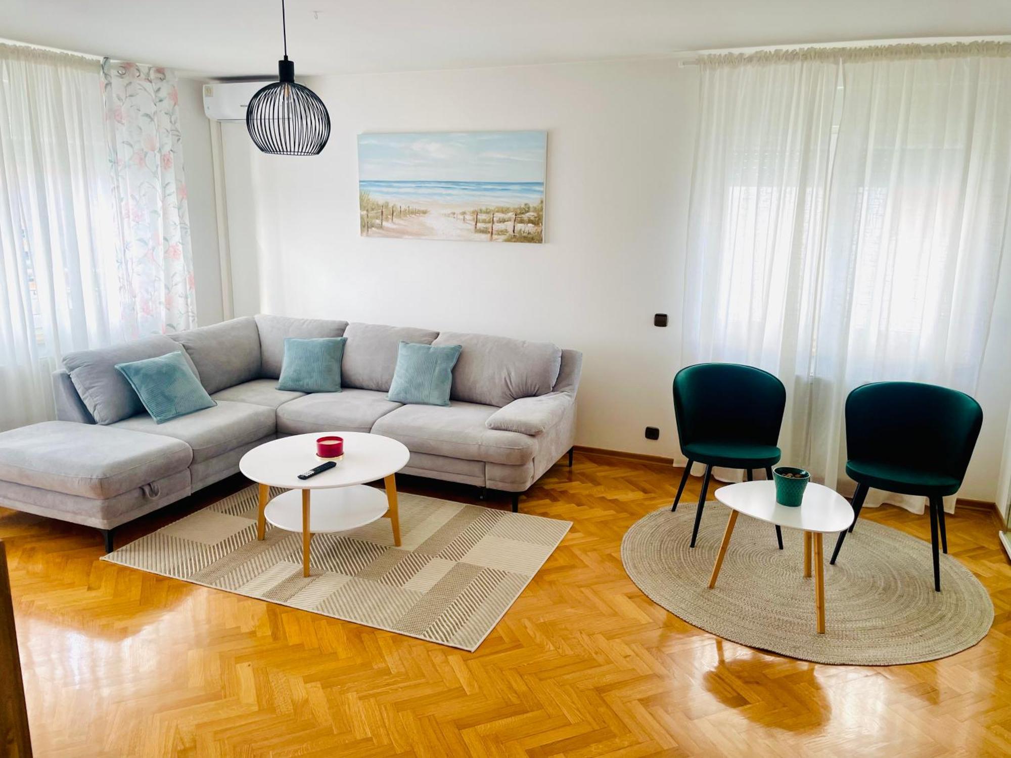 Apartman Bago Deluxe Near Zagreb Airport ヴェリカ・ゴリツァ エクステリア 写真